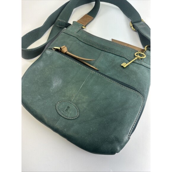 Fossil Morgan Traveler Soft Leather Crossbody Green Key Charm Zip Flap Pocket - Picture 2 of 15